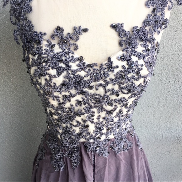 Lavender Grayish Lace Maxi Illusion Dress Size 4 - Picture 4 of 8